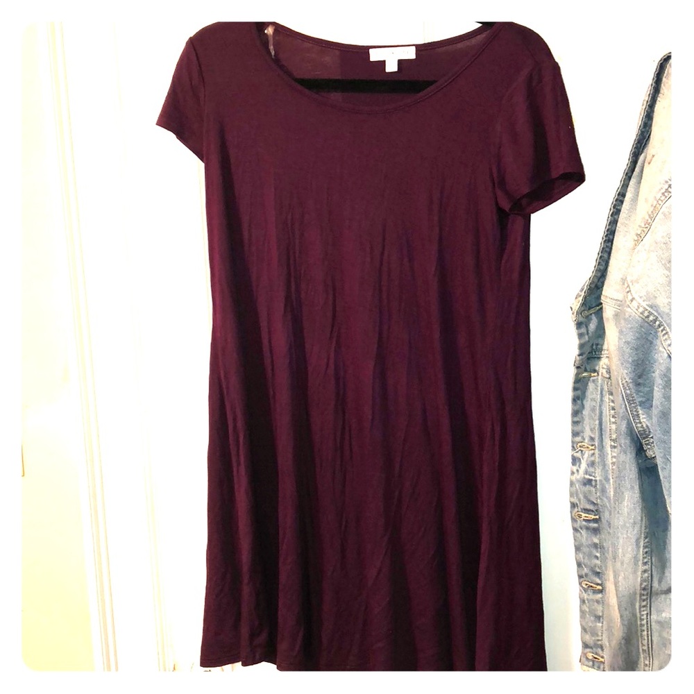 Merlot t-shirt dress.